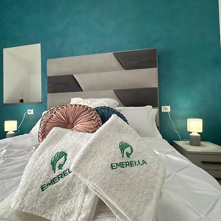 Emerella Luxury Suites-Siderno Lungomare Zewnętrze zdjęcie