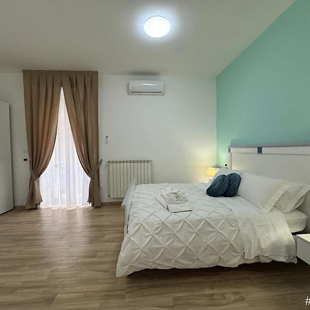 Emerella Luxury Suites-Siderno Lungomare Zewnętrze zdjęcie