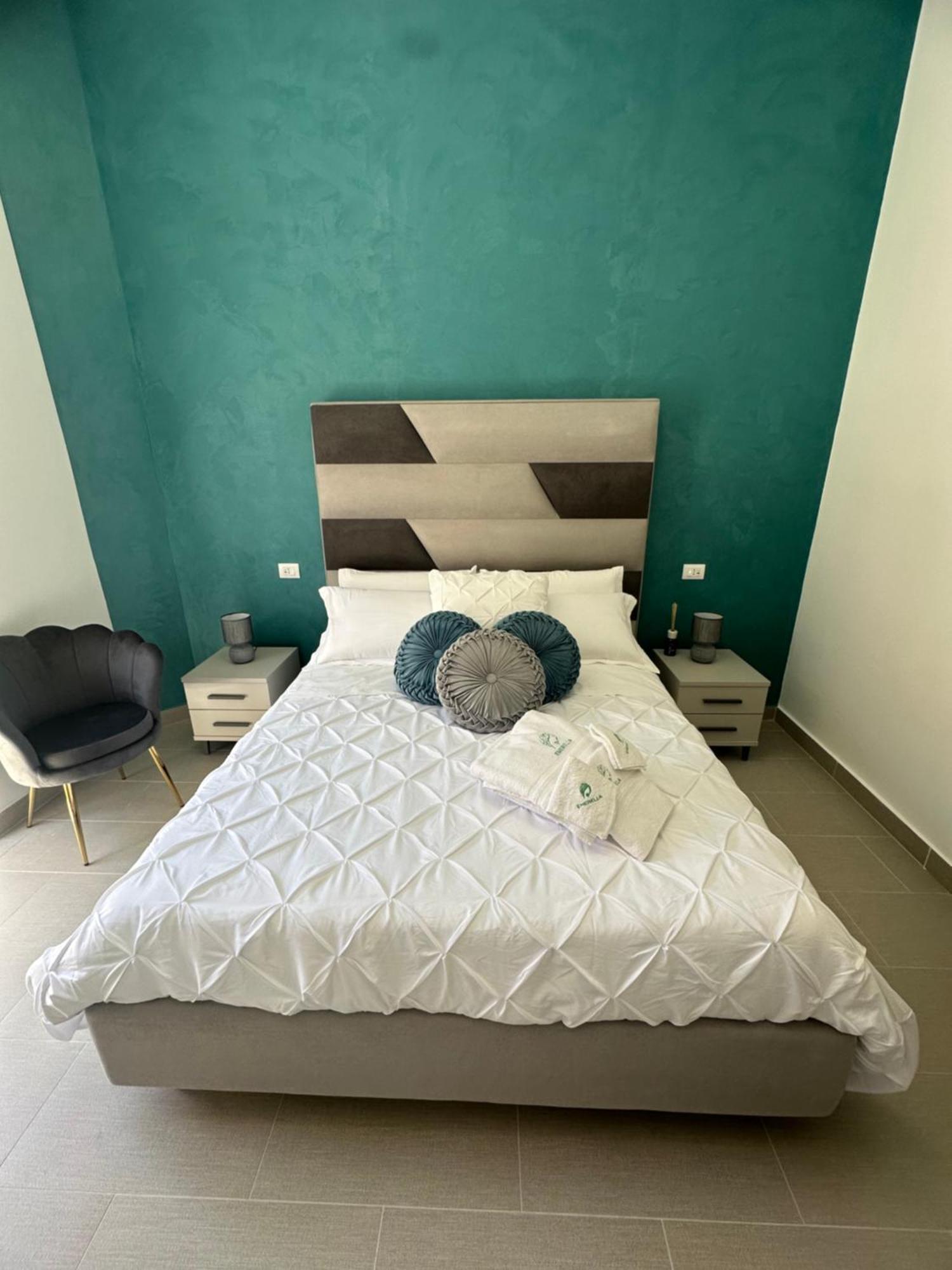 Emerella Luxury Suites-Siderno Lungomare Zewnętrze zdjęcie