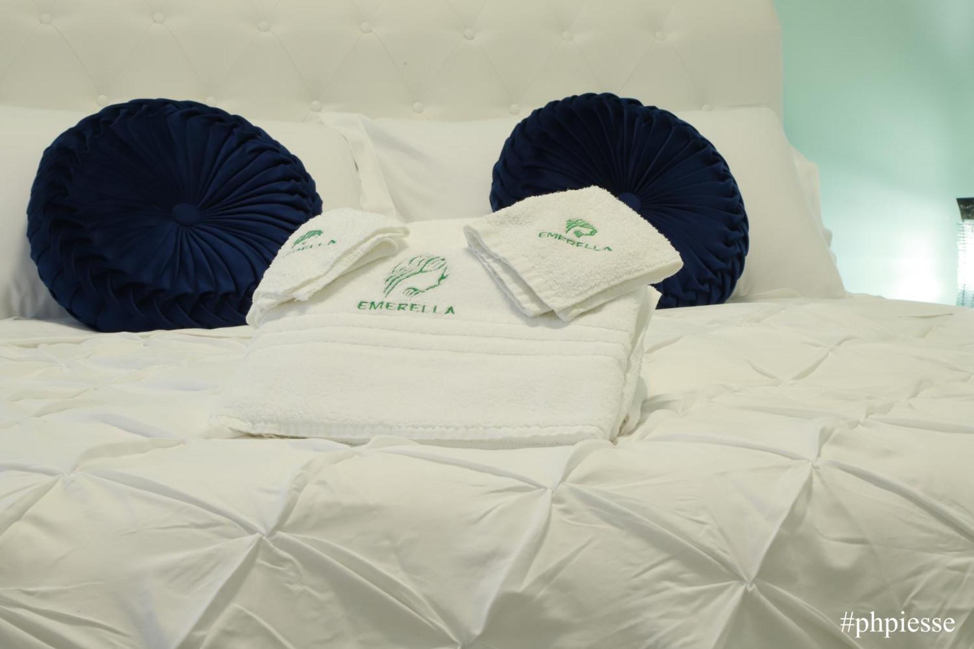 Emerella Luxury Suites-Siderno Lungomare Zewnętrze zdjęcie