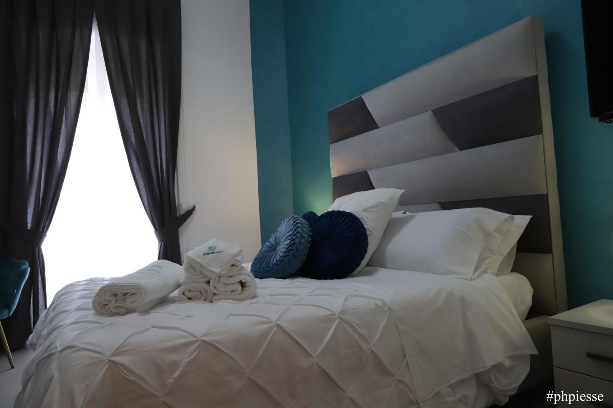 Emerella Luxury Suites-Siderno Lungomare Zewnętrze zdjęcie
