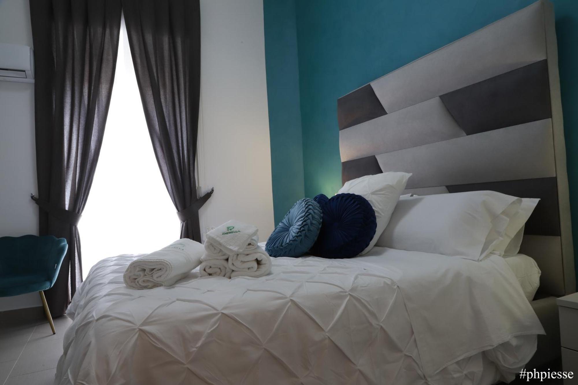 Emerella Luxury Suites-Siderno Lungomare Zewnętrze zdjęcie