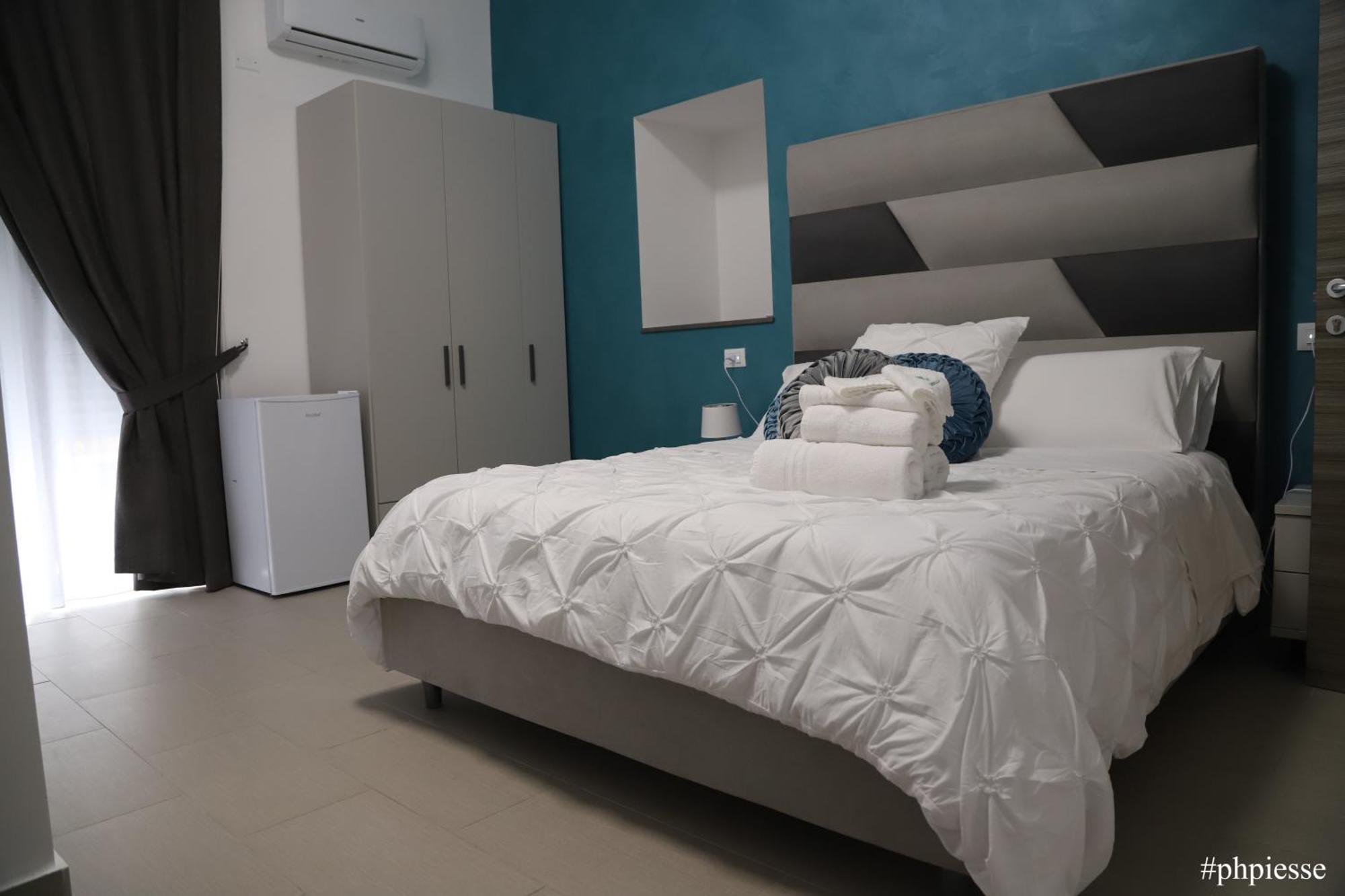 Emerella Luxury Suites-Siderno Lungomare Zewnętrze zdjęcie